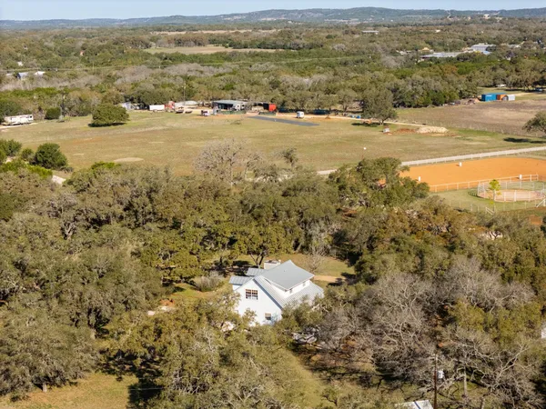 $525,000 | 384 Sunset Ridge, Blanco, TX 78606