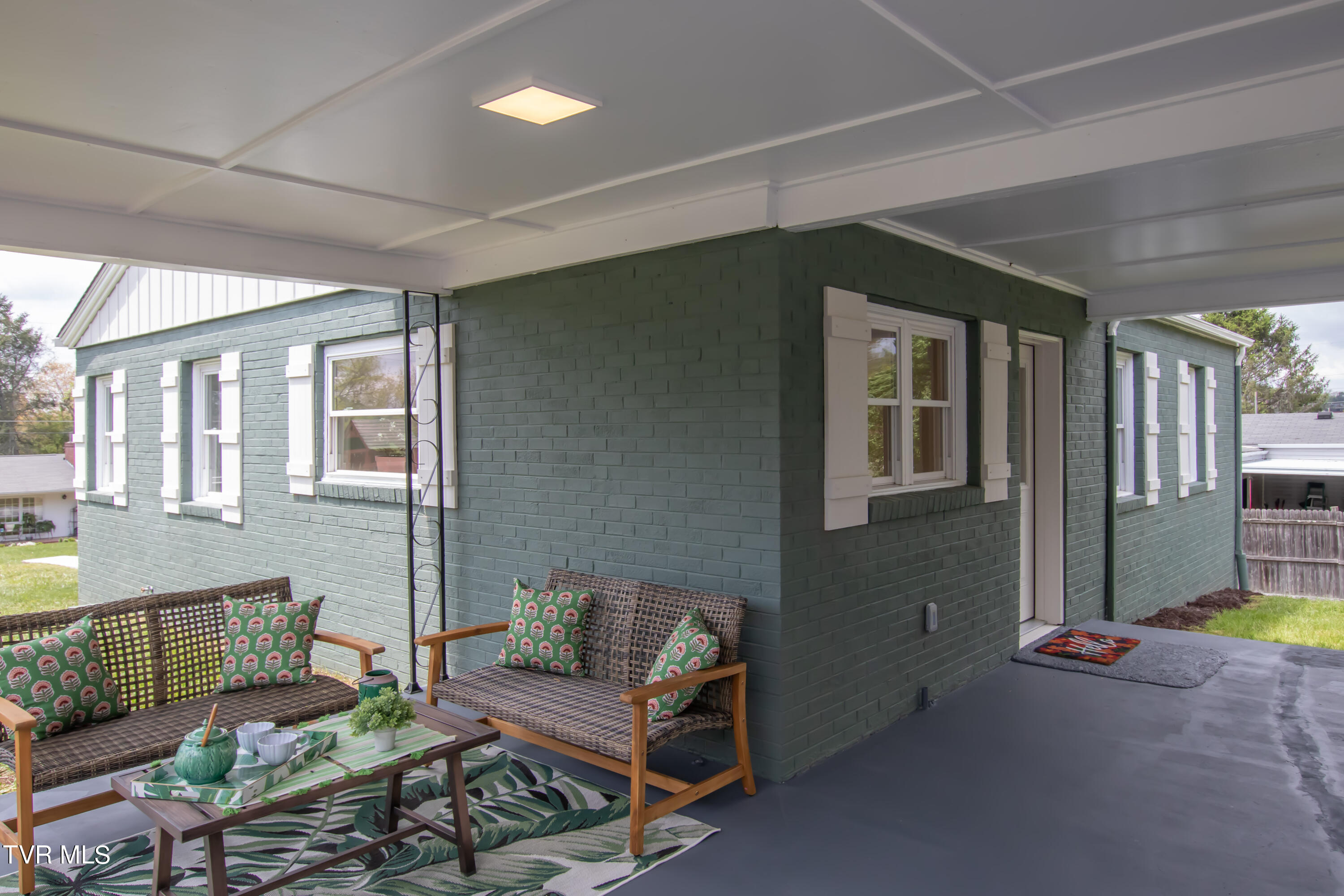 1313 Valley Drive Bristol, TN 37620 - Photo 29 of 41 Valley-19