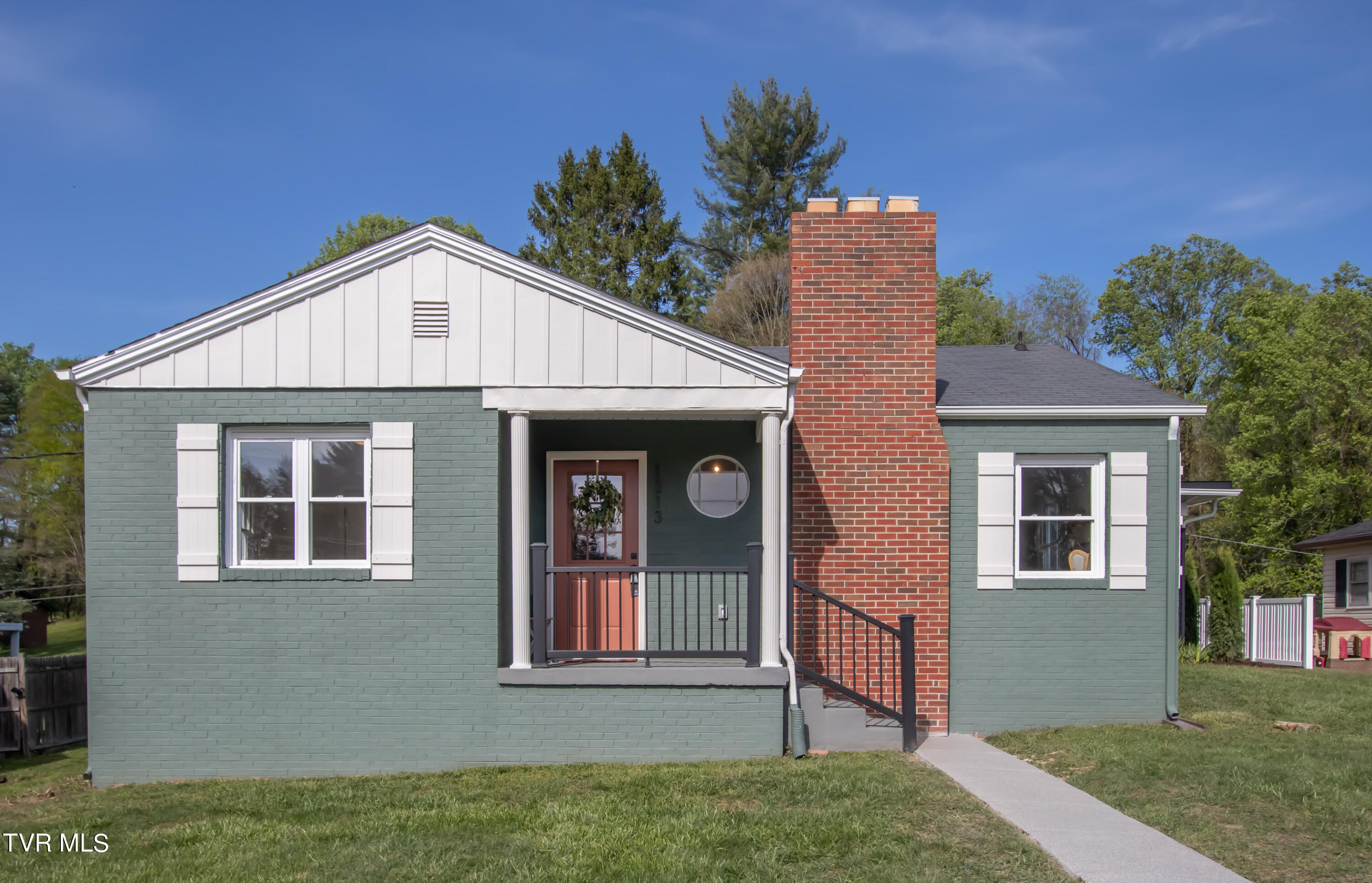 1313 Valley Drive Bristol, TN 37620 - Photo 35 of 41 Valley-1