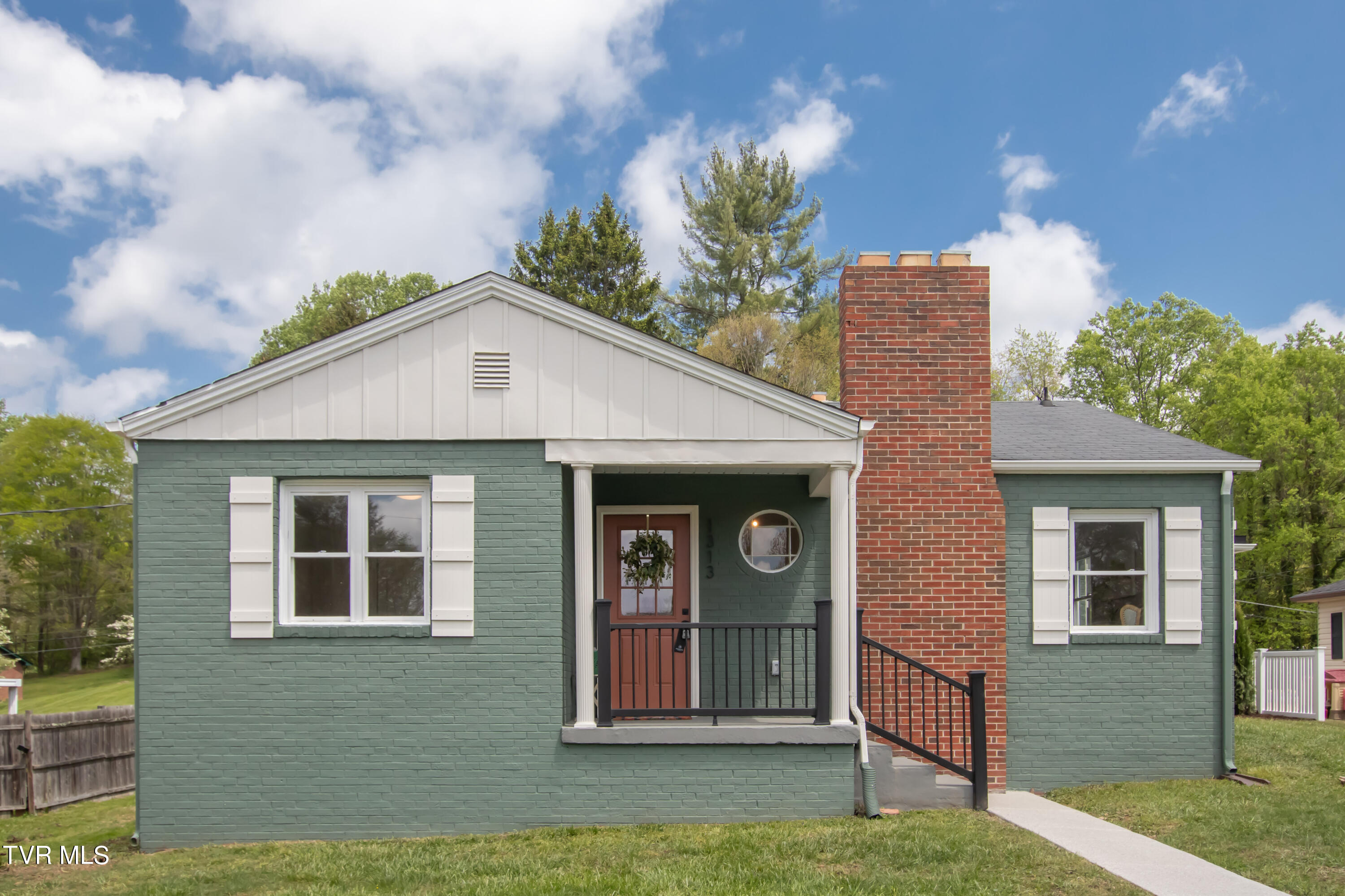 1313 Valley Drive Bristol, TN 37620 - Photo 39 of 41 Valley-11