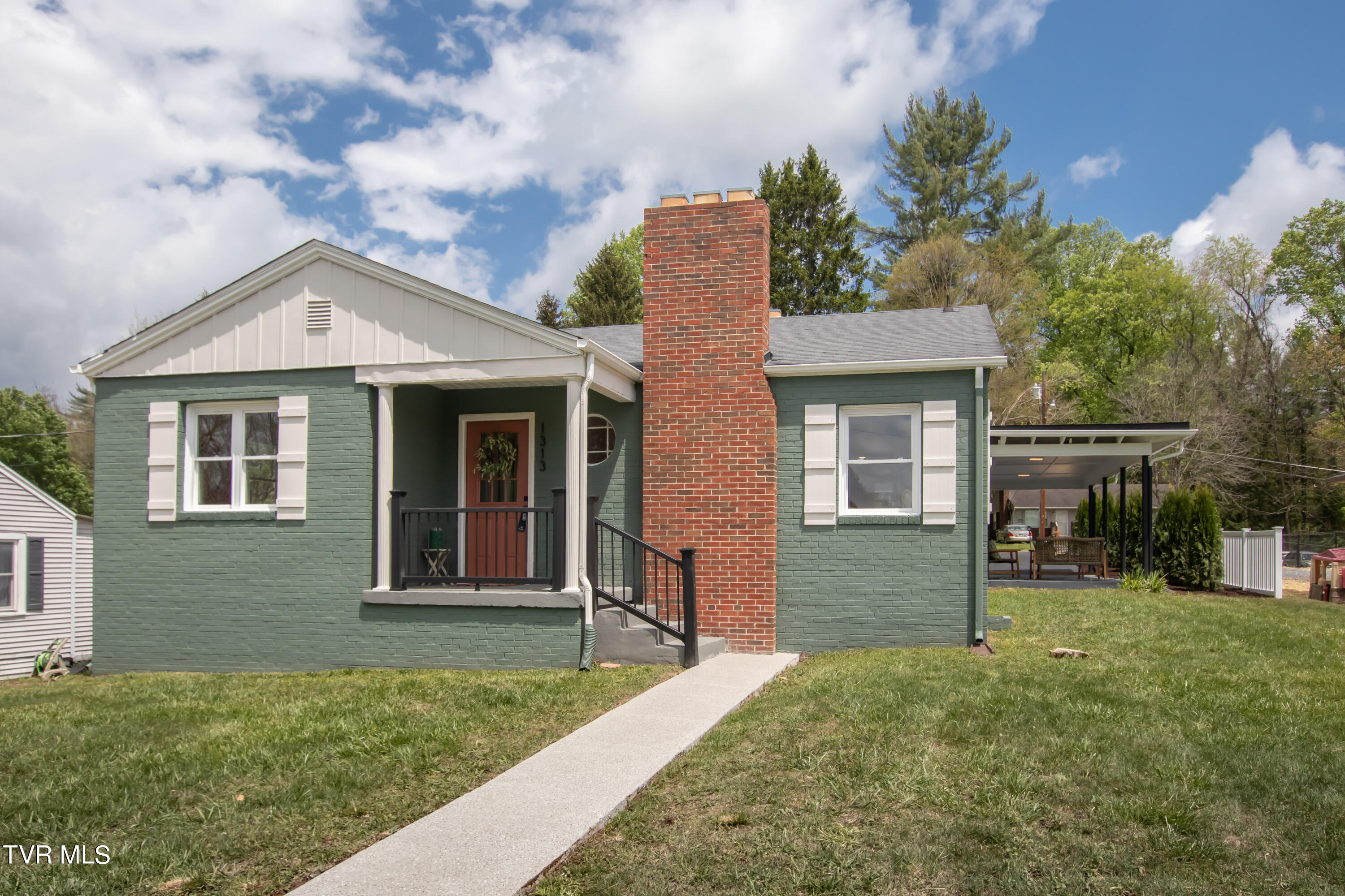 1313 Valley Drive Bristol, TN 37620 - Photo 41 of 41 Valley-13