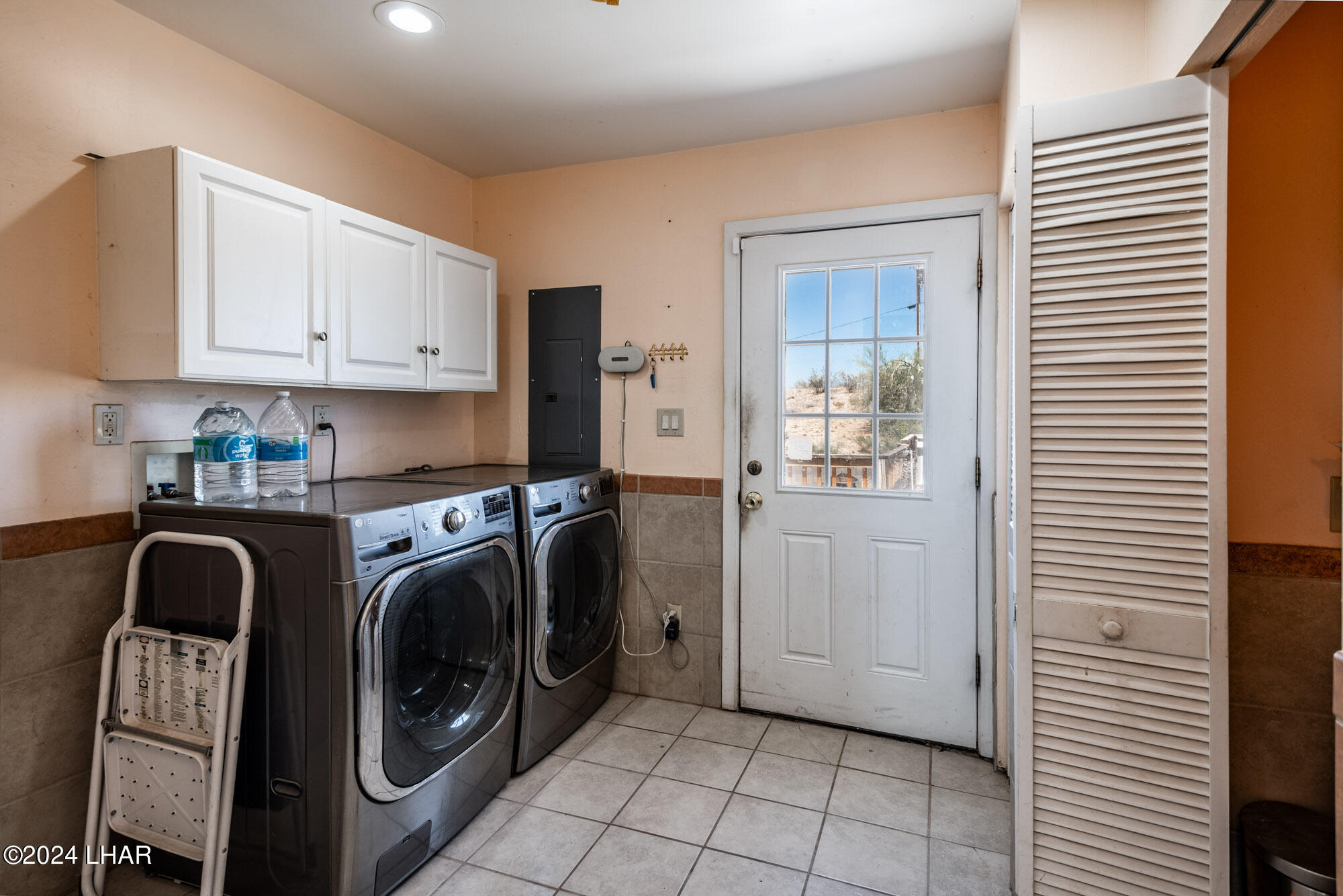 16902 Lawton Road Yucca, AZ 86438 - Photo 23 of 66 16902 Lawton Rd-7
