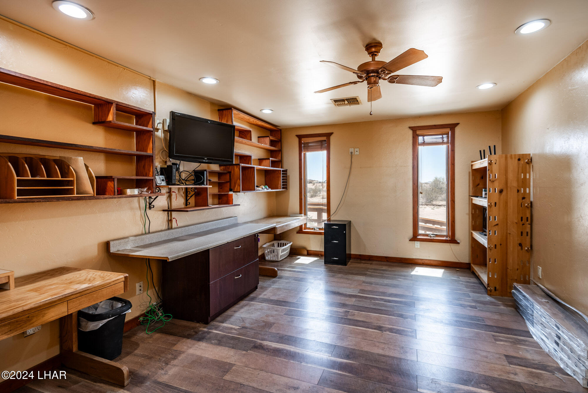 16902 Lawton Road Yucca, AZ 86438 - Photo 25 of 66 16902 Lawton Rd-9