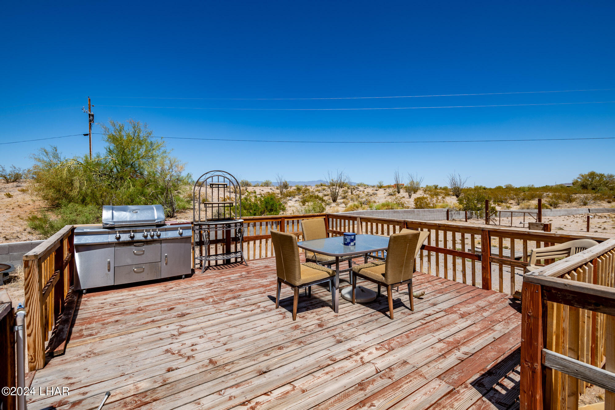 16902 Lawton Road Yucca, AZ 86438 - Photo 51 of 66 16902 Lawton Rd-45