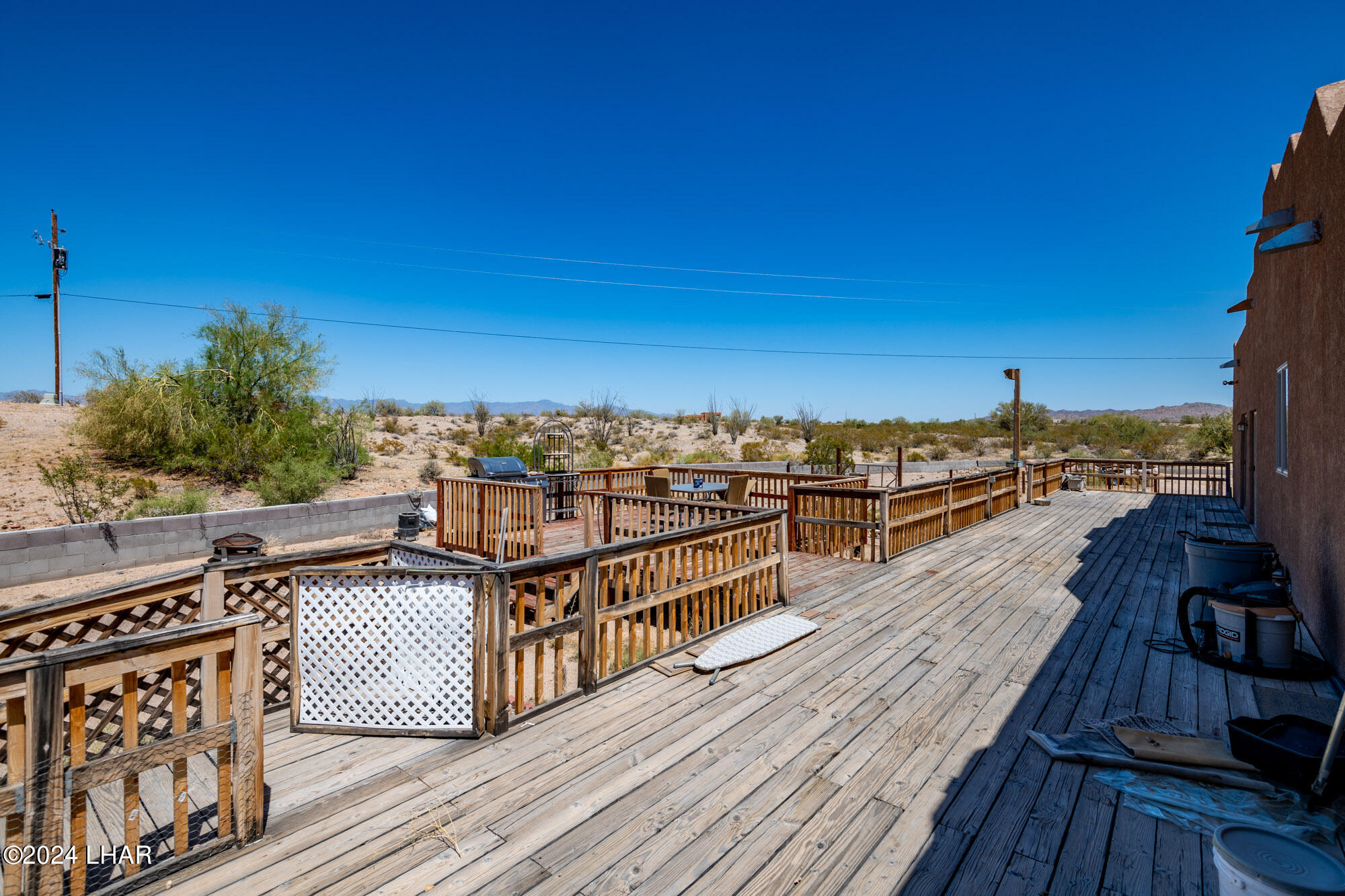 16902 Lawton Road Yucca, AZ 86438 - Photo 52 of 66 16902 Lawton Rd-46