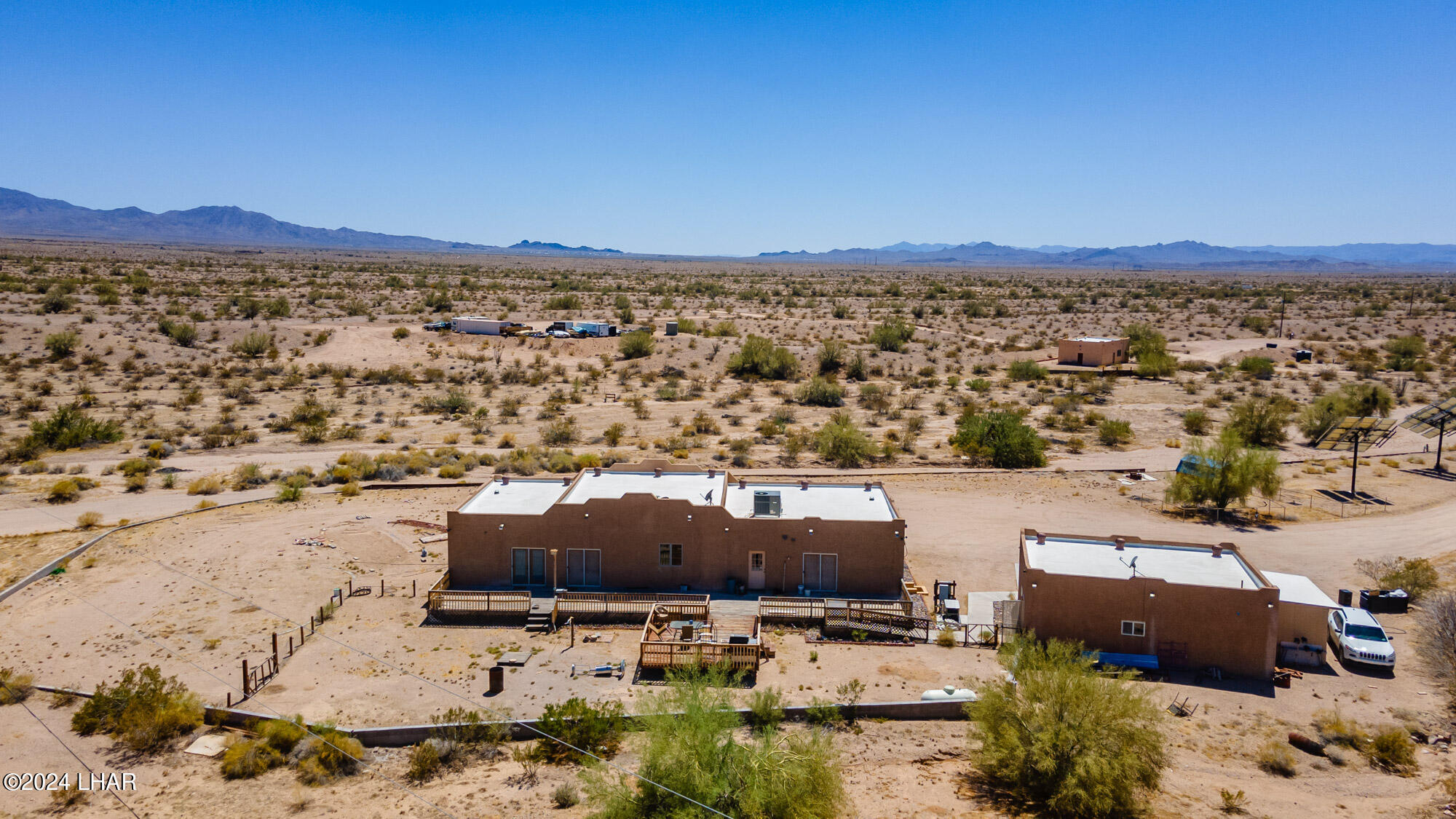 16902 Lawton Road Yucca, AZ 86438 - Photo 53 of 66 16902 Lawton Rd-52