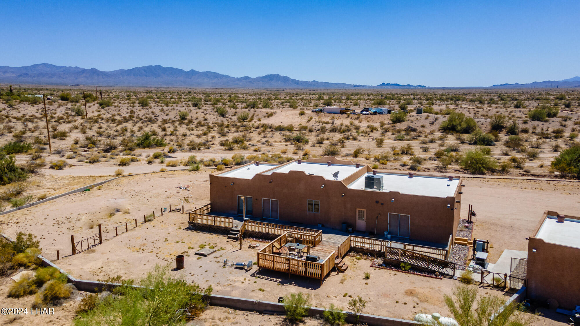 16902 Lawton Road Yucca, AZ 86438 - Photo 54 of 66 16902 Lawton Rd-53