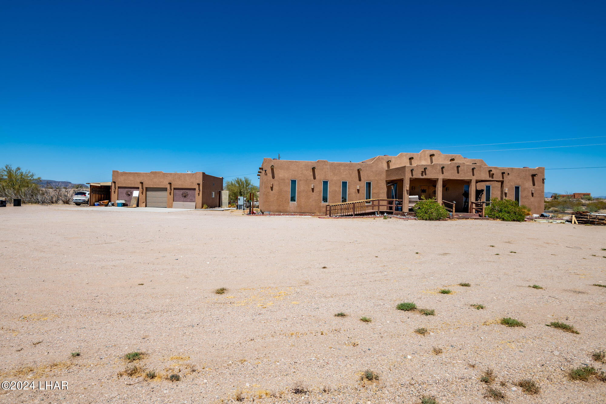 16902 Lawton Road Yucca, AZ 86438 - Photo 7 of 66 16902 Lawton Rd-27