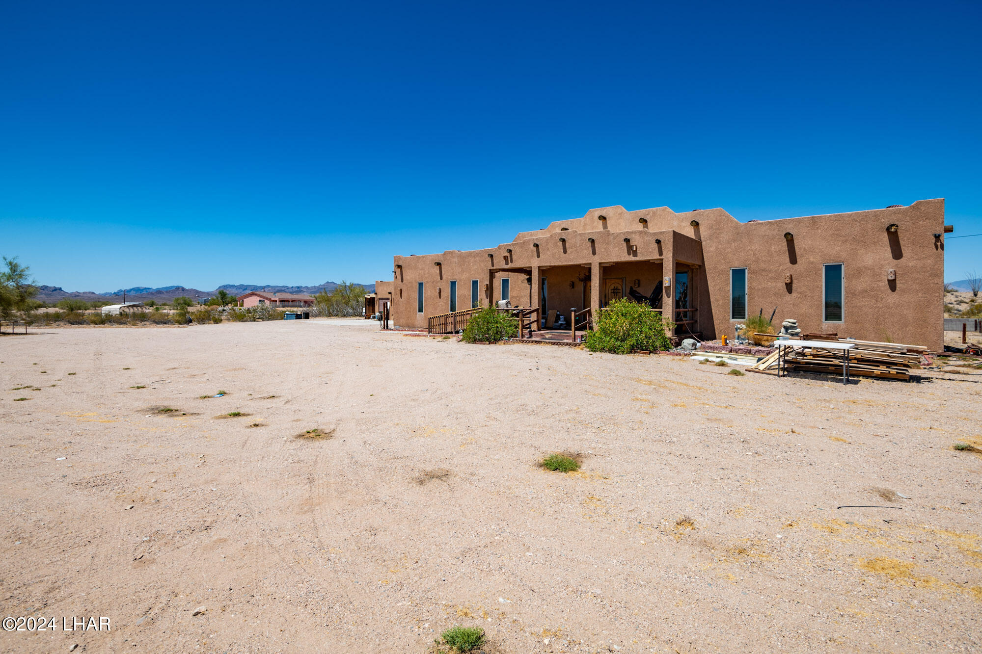 16902 Lawton Road Yucca, AZ 86438 - Photo 9 of 66 16902 Lawton Rd-28