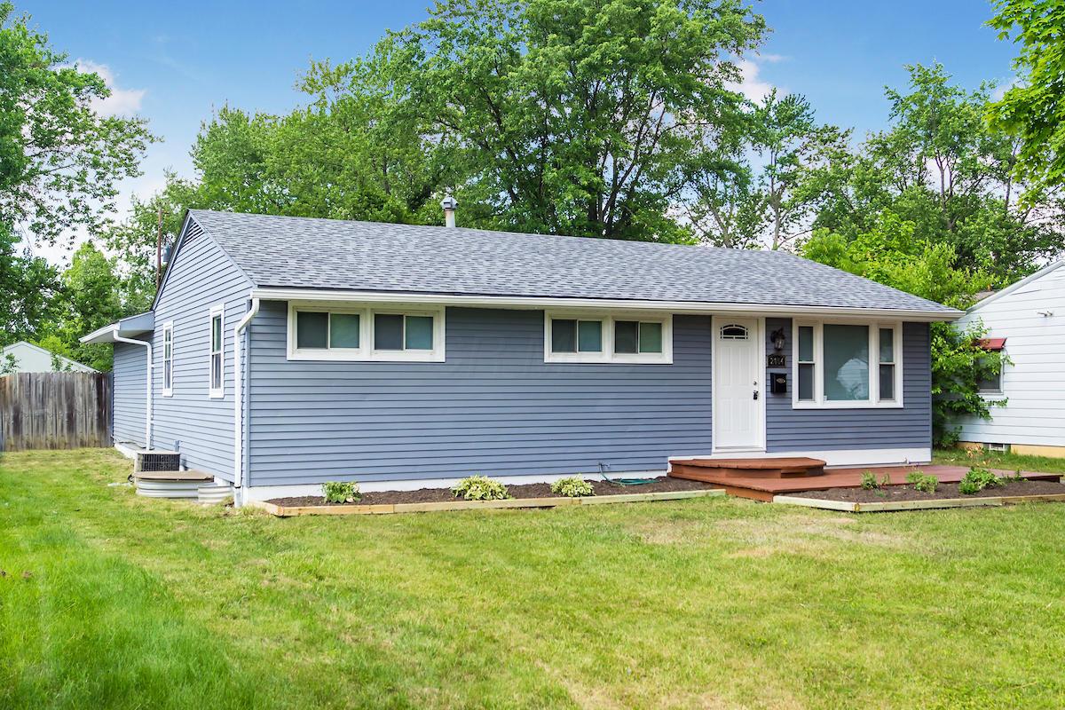 2054 Case Road Columbus, OH 43224 - Photo 2 of 34
