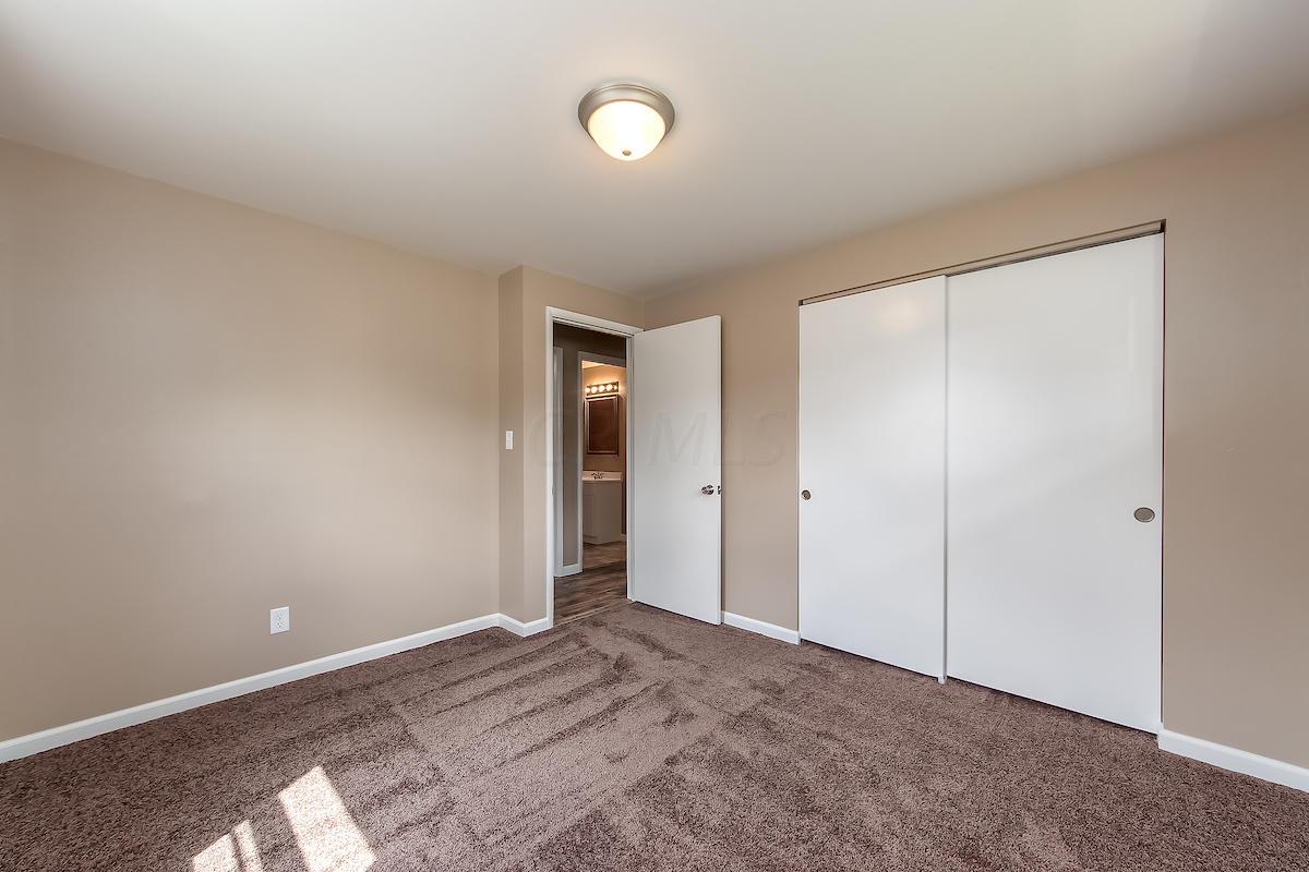 2054 Case Road Columbus, OH 43224 - Photo 23 of 34