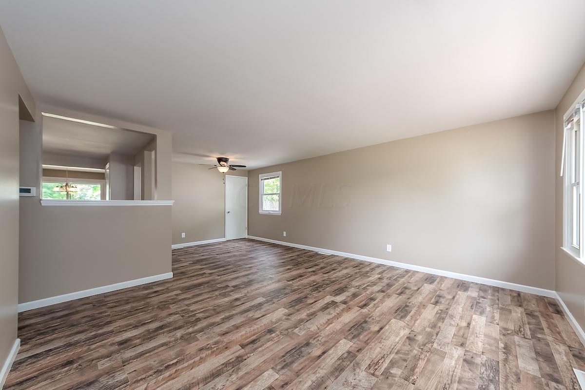 2054 Case Road Columbus, OH 43224 - Photo 5 of 34