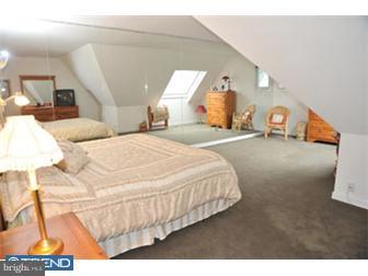 232 Church Road, Unit 2C Ardmore, PA 19003 - Photo 8 of 11 Bedroom - Main