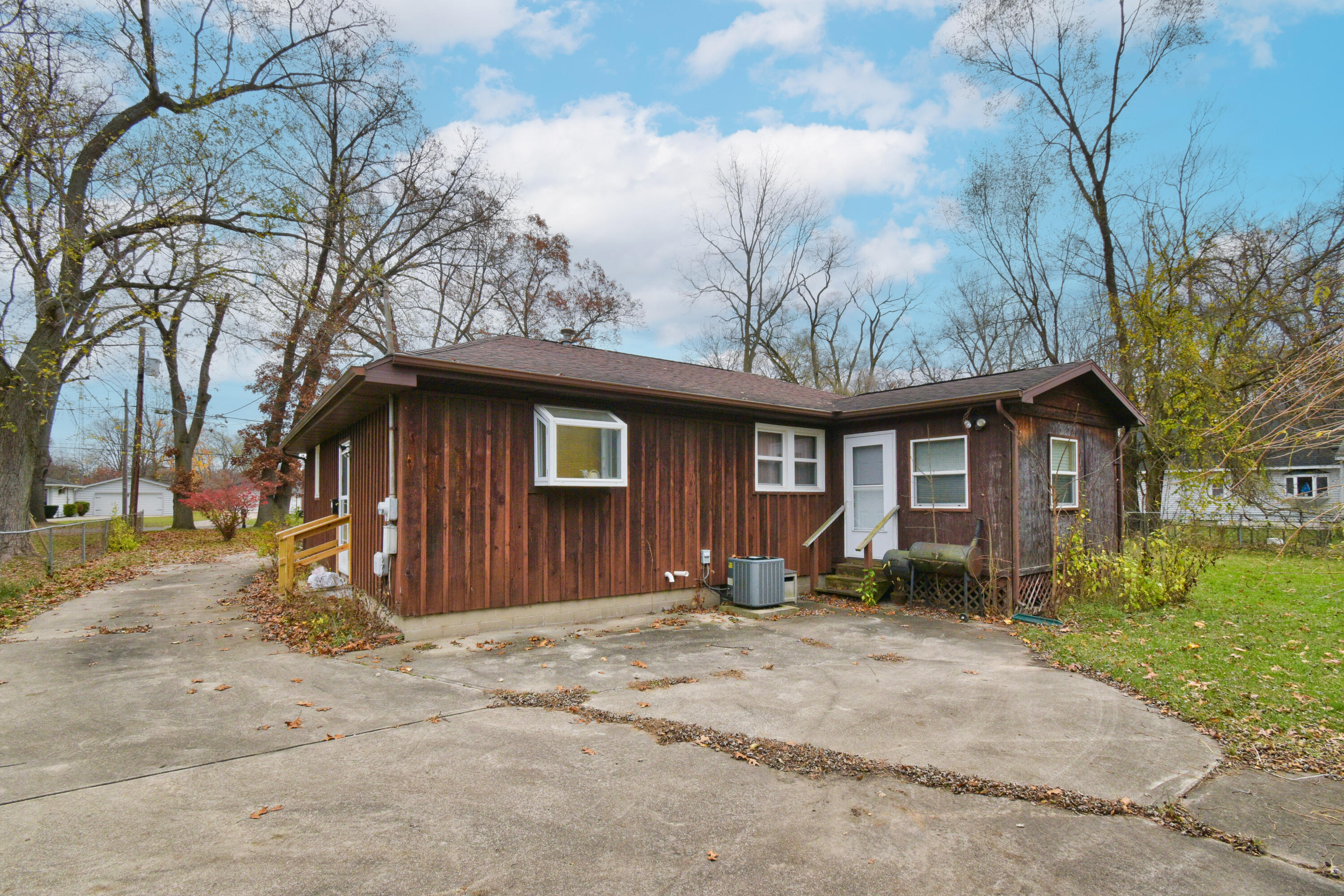 3018 Adams Road Niles, MI 49120 - Photo 5 of 27 DSC_1417