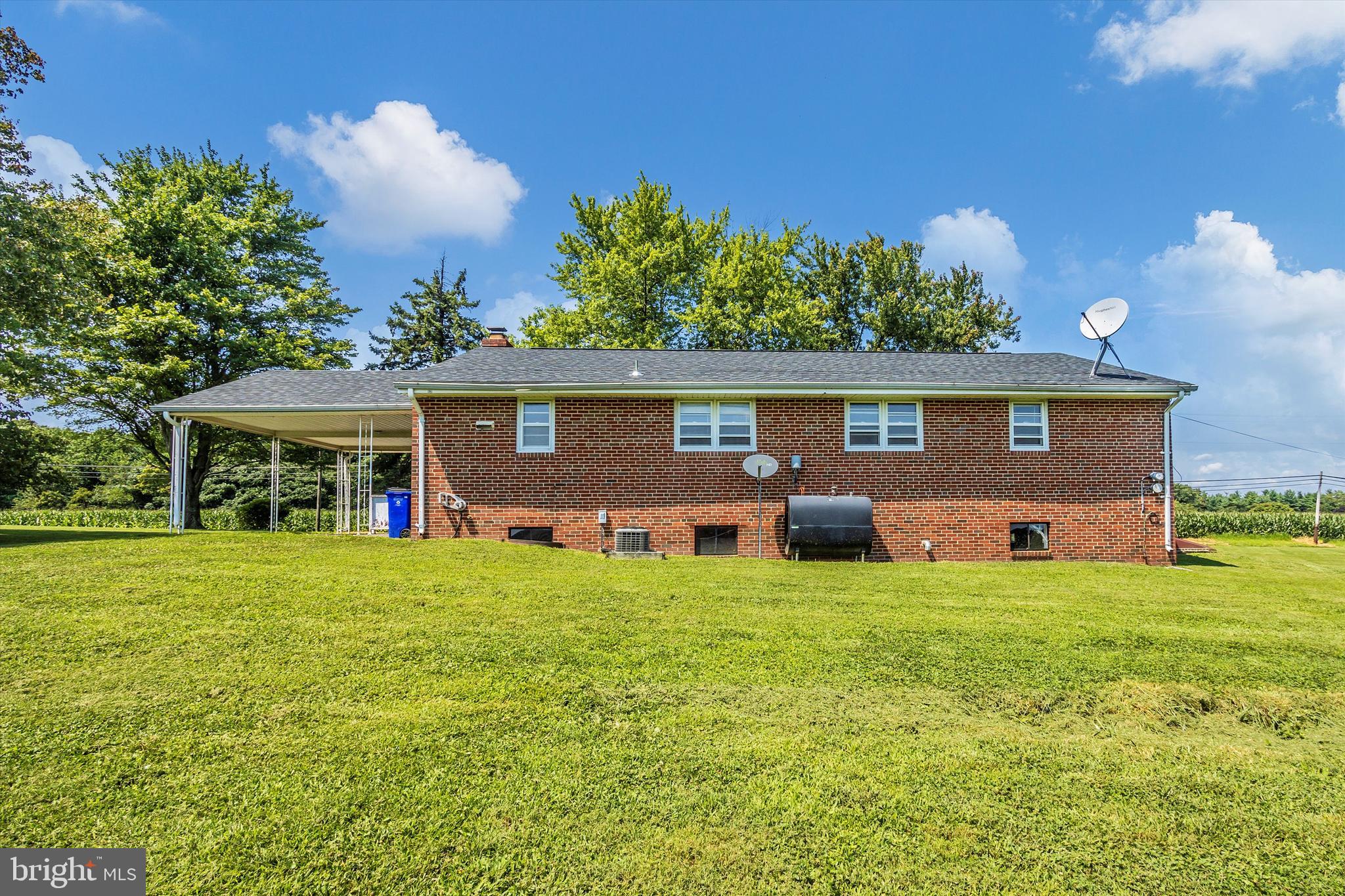 18461 Penn Shop Road Mount Airy, MD 21771 - Photo 37 of 43