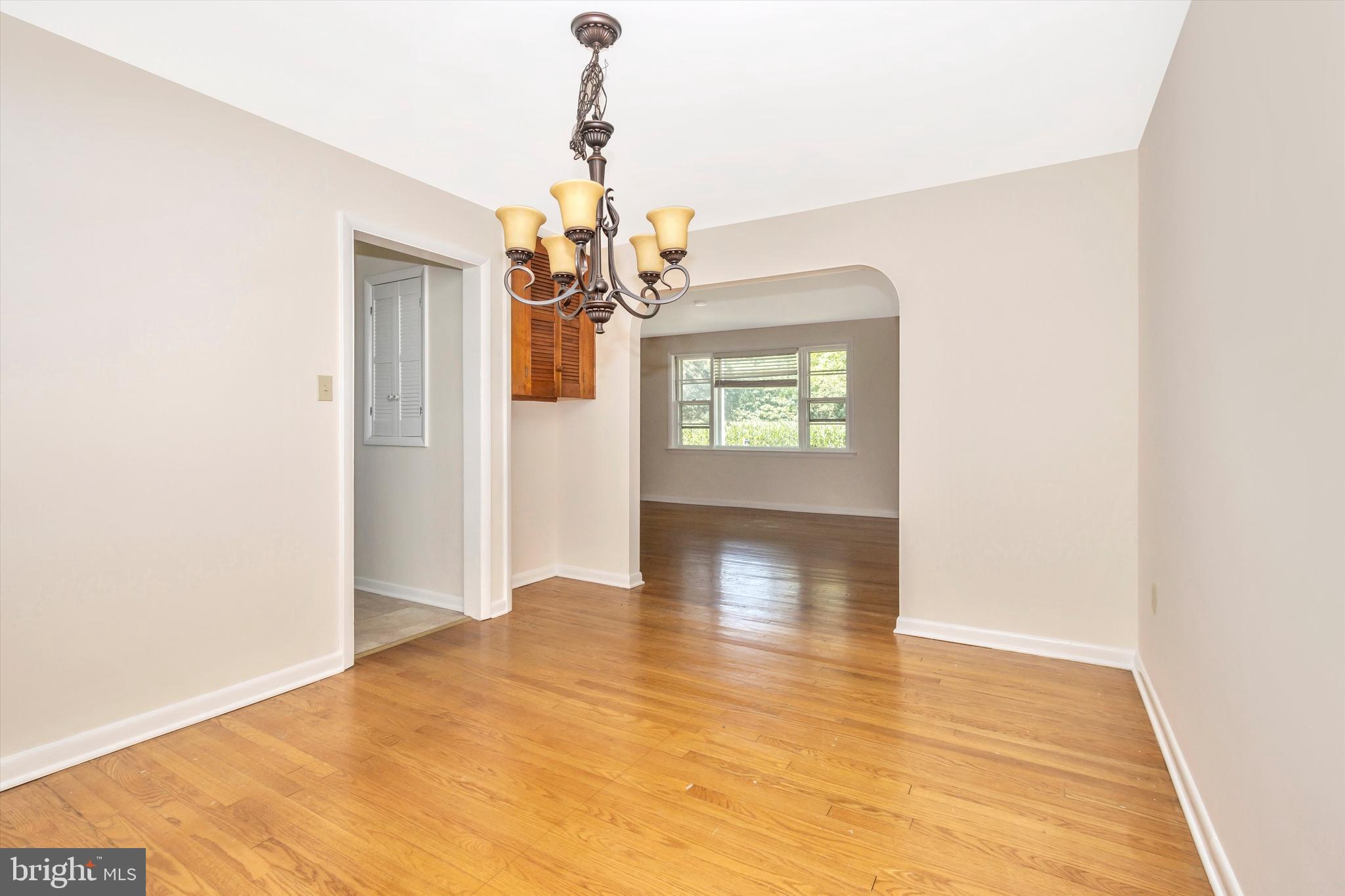 18461 Penn Shop Road Mount Airy, MD 21771 - Photo 8 of 43