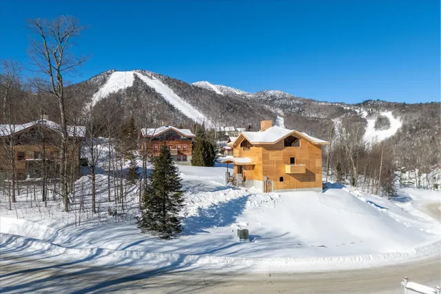 $2,875,000 | 22 Vistas Drive, Unit 1, Killington, VT 05751