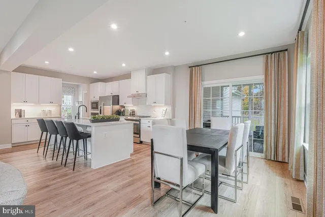 $849,950 | 11900 Sun Valley Drive, Fort Washington, MD 20744