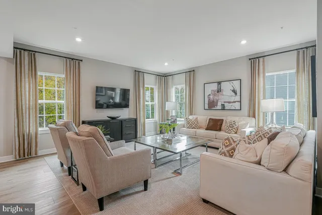 $849,950 | 11900 Sun Valley Drive, Fort Washington, MD 20744