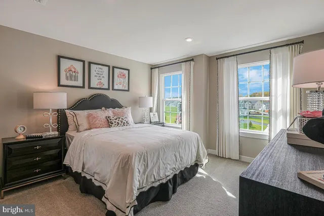 $849,950 | 11900 Sun Valley Drive, Fort Washington, MD 20744