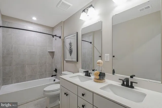 $849,950 | 11900 Sun Valley Drive, Fort Washington, MD 20744