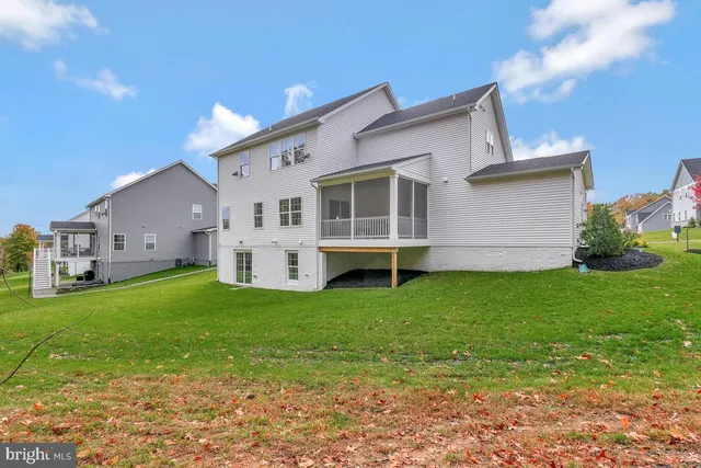 $849,950 | 11900 Sun Valley Drive, Fort Washington, MD 20744