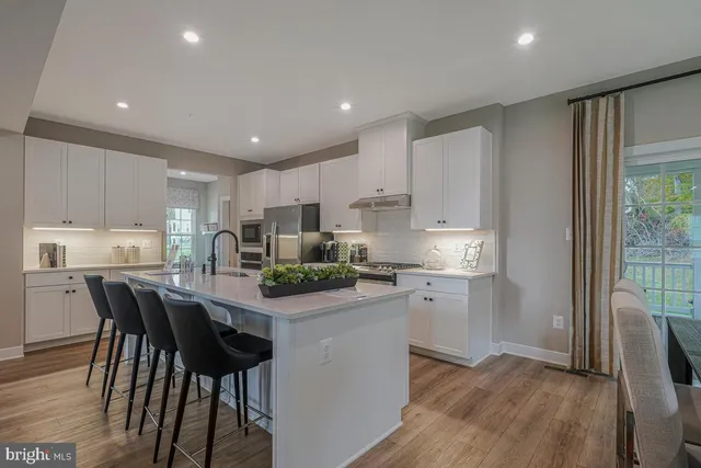 $849,950 | 11900 Sun Valley Drive, Fort Washington, MD 20744