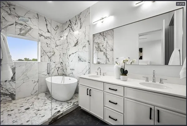 $3,785 | 2203 Hondo Avenue, Unit 203, Dallas, TX 75219