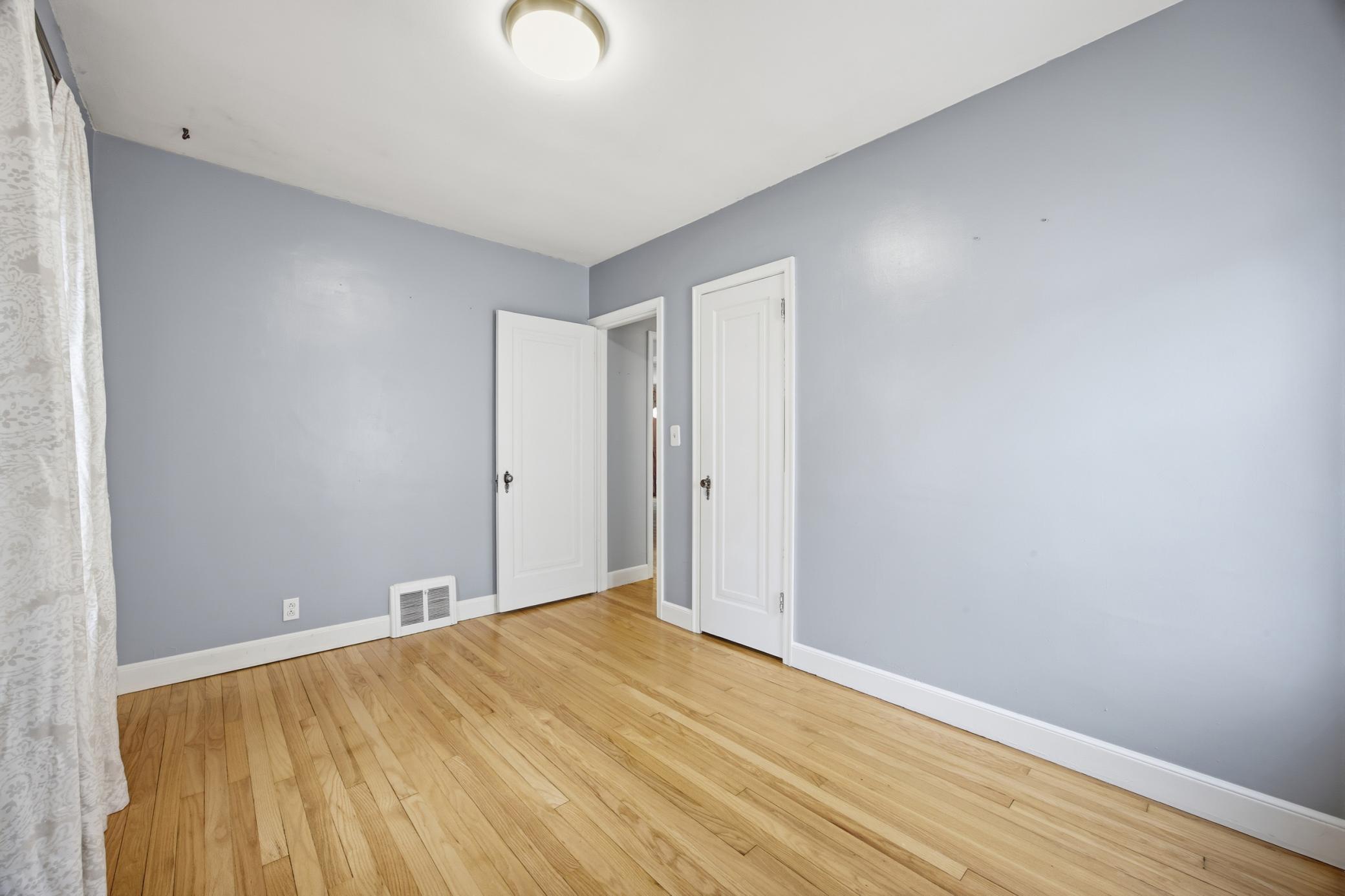 1345 3rd Street North Fargo, ND 58102 - Photo 17 of 34