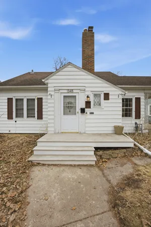 $309,900 | 1345 3rd Street North, Fargo, ND 58102