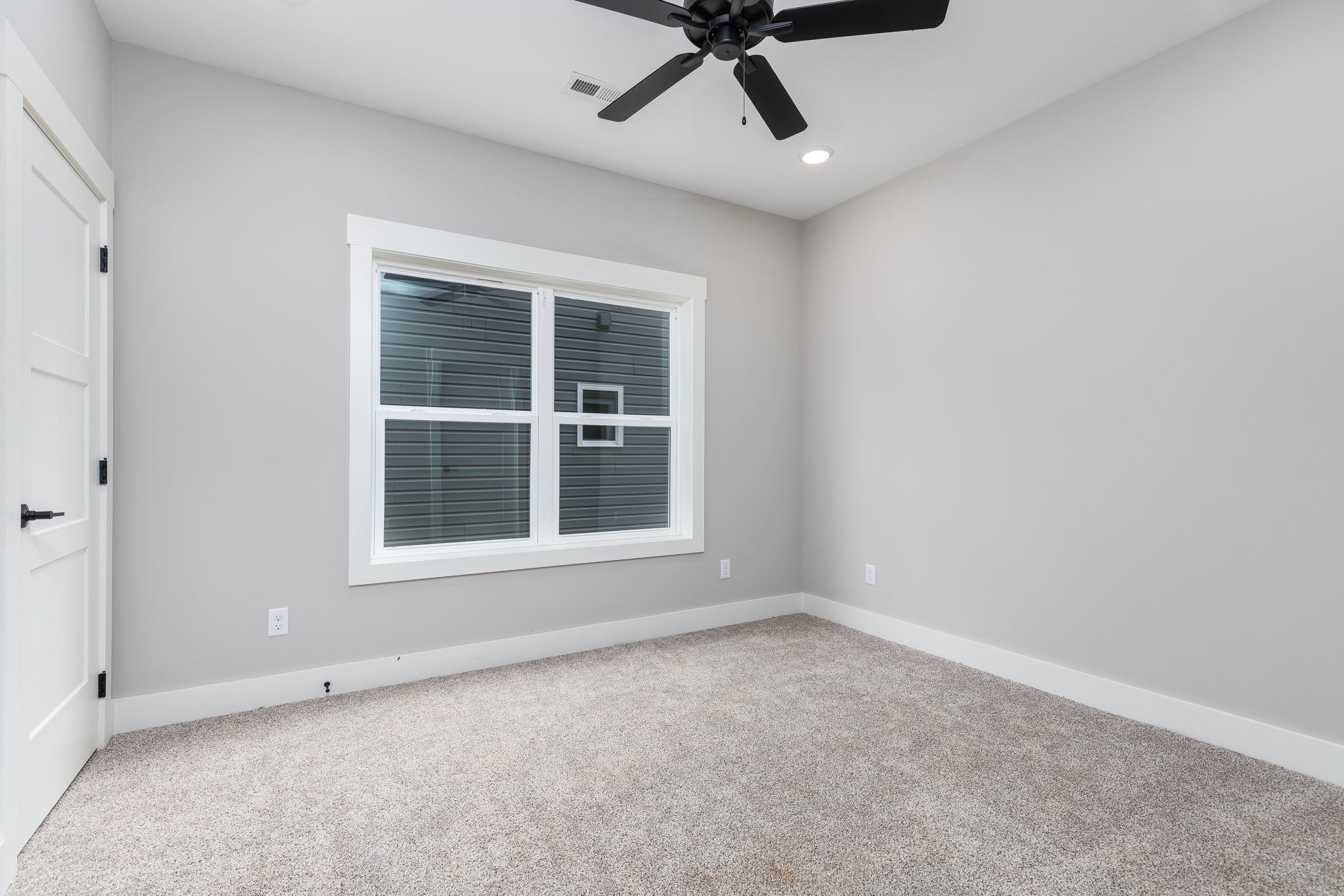 7128 Running Deer Road Knoxville, TN 37920 - Photo 24 of 35 Home does not come furnished.