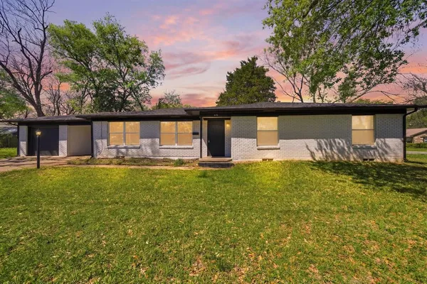 $249,000 | 619 9th Street, Terrell, TX 75160