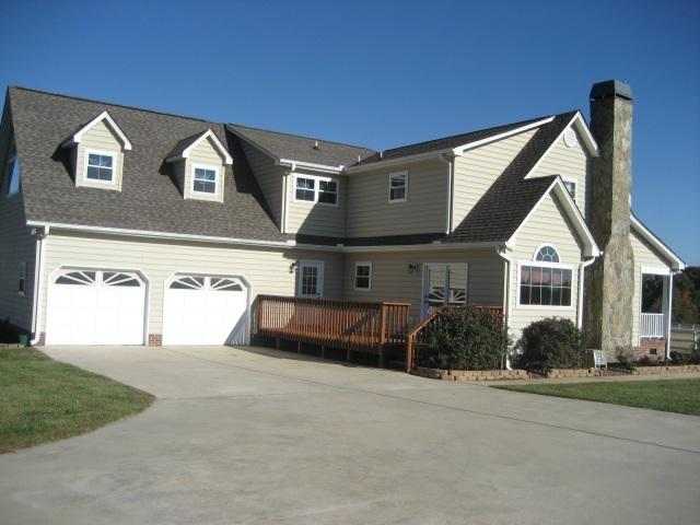 1214 Scuffletown Road Simpsonville, SC 29681 - Photo 8 of 11 Gallery Image 8