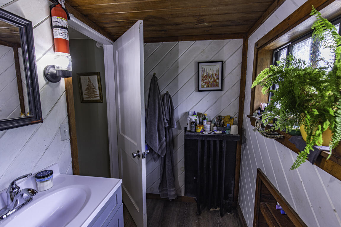 172 Fern Street Bangor, ME 04401 - Photo 24 of 28 001x