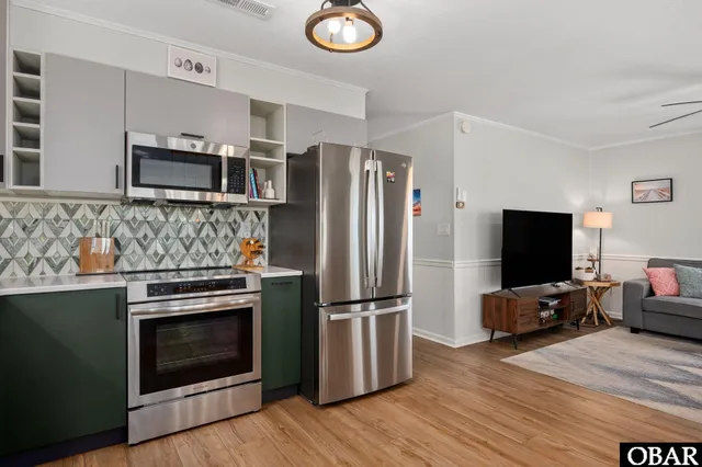 $695,000 | 429 Kitty Hawk Bay Drive, Kill Devil Hills, NC 27948