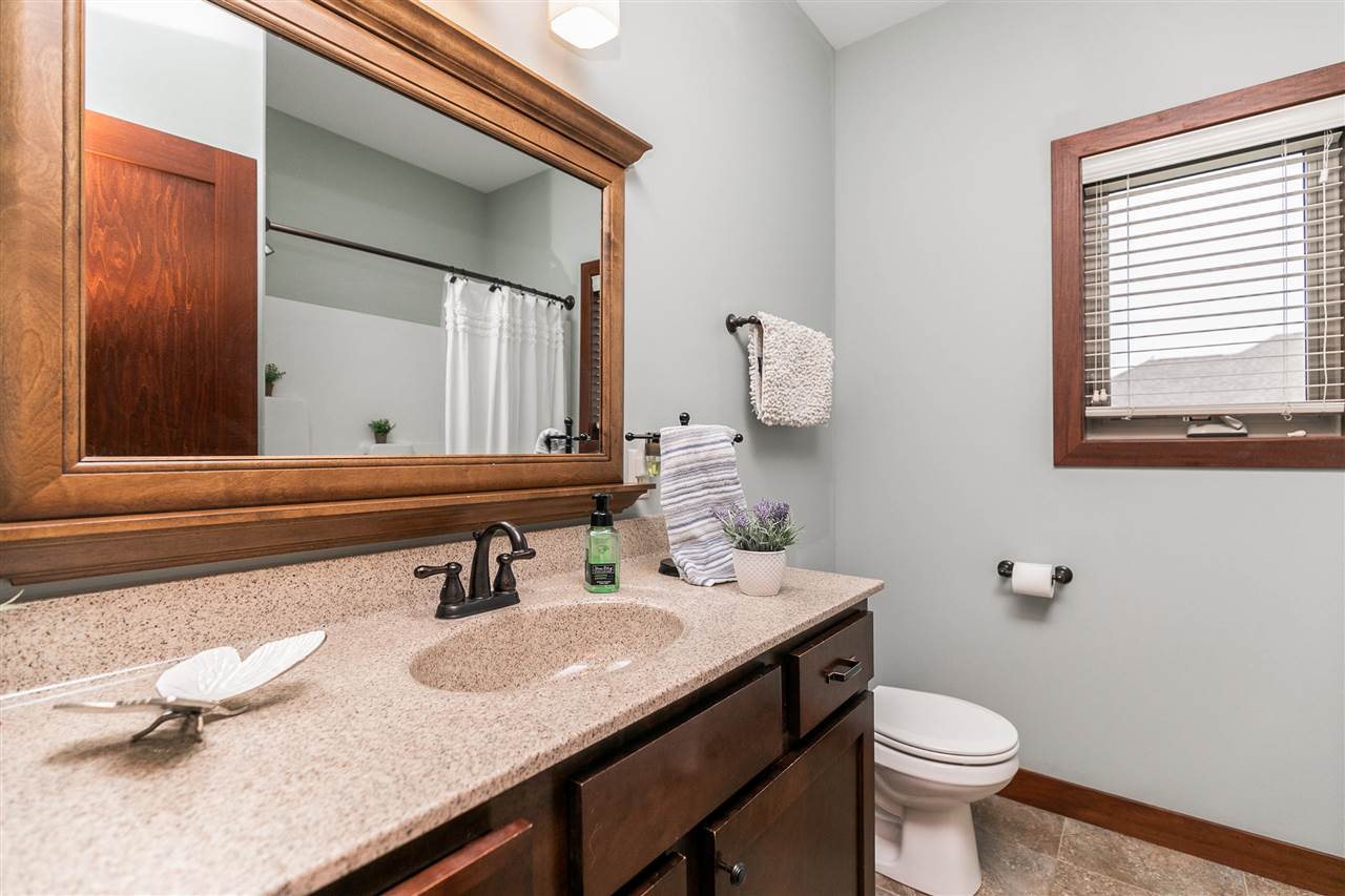 1105 Wood Lily Road Solon, IA 52333 - Photo 28 of 46 Gallery Image 28