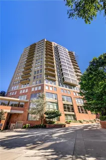 $369,500 | 2626 Peachtree Road Northwest, Unit 412, Atlanta, GA 30305