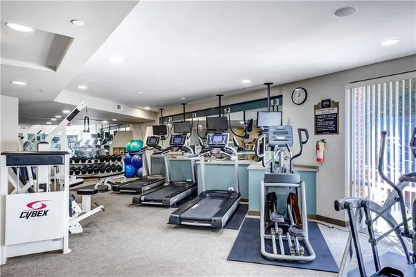 $369,500 | 2626 Peachtree Road Northwest, Unit 412, Atlanta, GA 30305