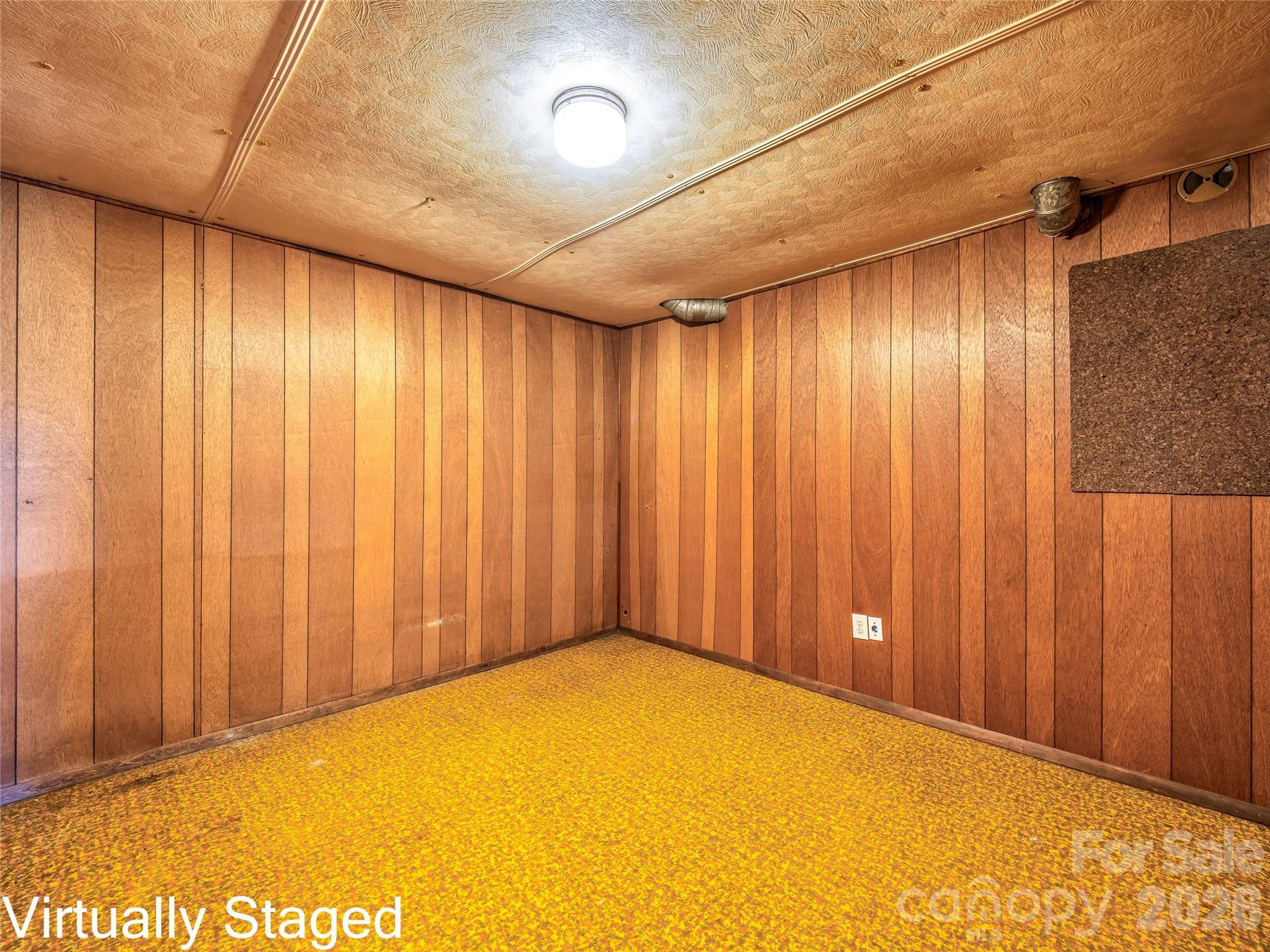 10 Ridge Avenue Asheville, NC 28803 - Photo 24 of 33 a view of an empty room