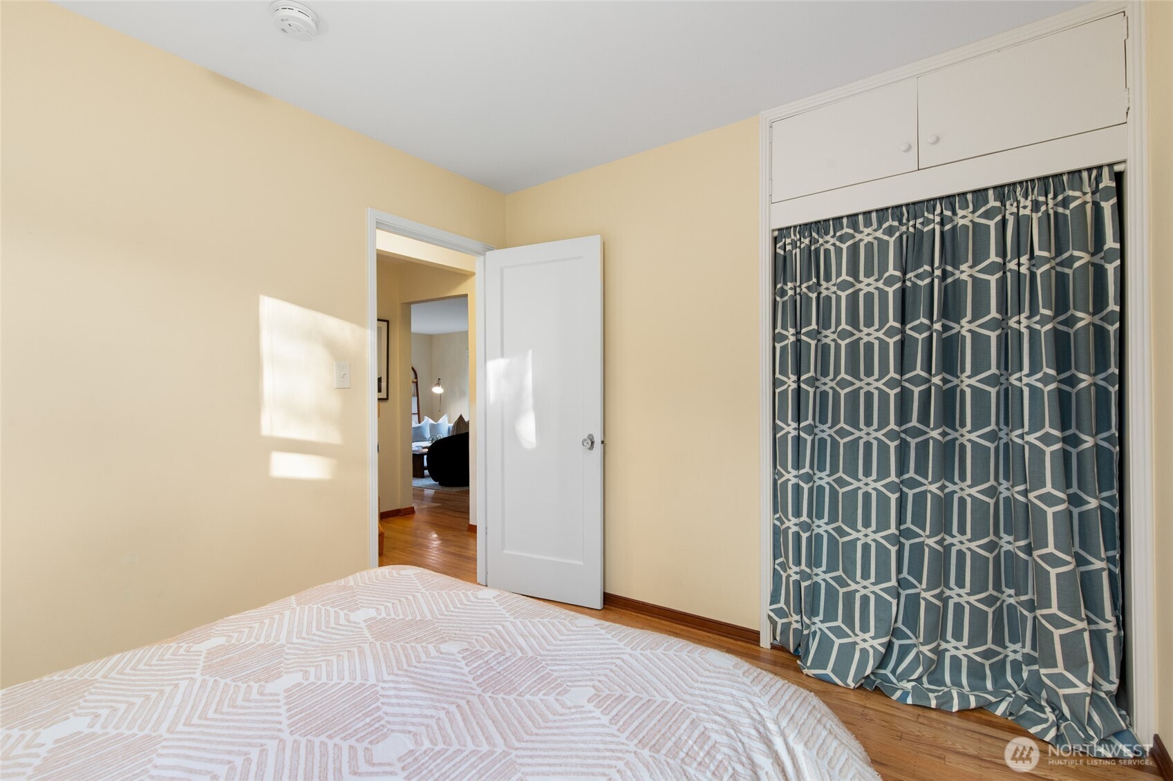 8625 35th Avenue Southwest Seattle, WA 98126 - Photo 16 of 33 a view of a bathroom with a shower