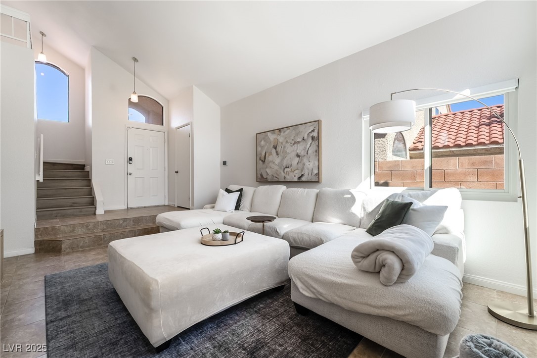 2717 Lovington Drive Henderson, NV 89074 - Photo 4 of 25