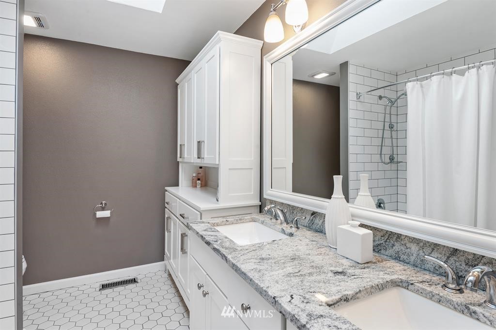 16116 Southeast 156th Street Renton, WA 98058 - Photo 20 of 34 Gallery Image 20