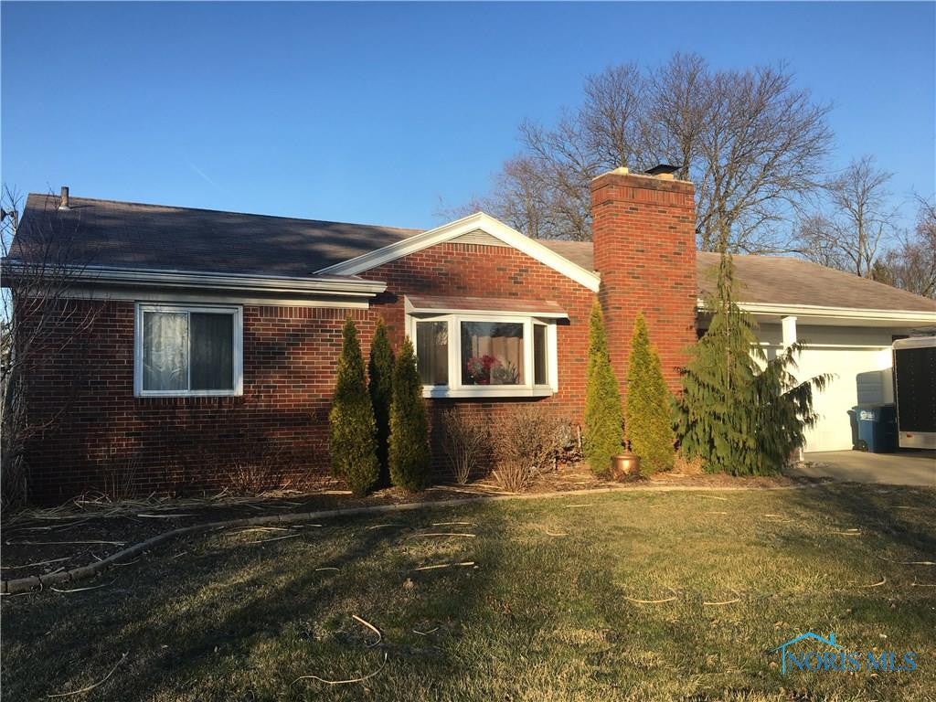 1224 Westgate Road Toledo, OH 43615 - Photo 1 of 12 Gallery Image 1