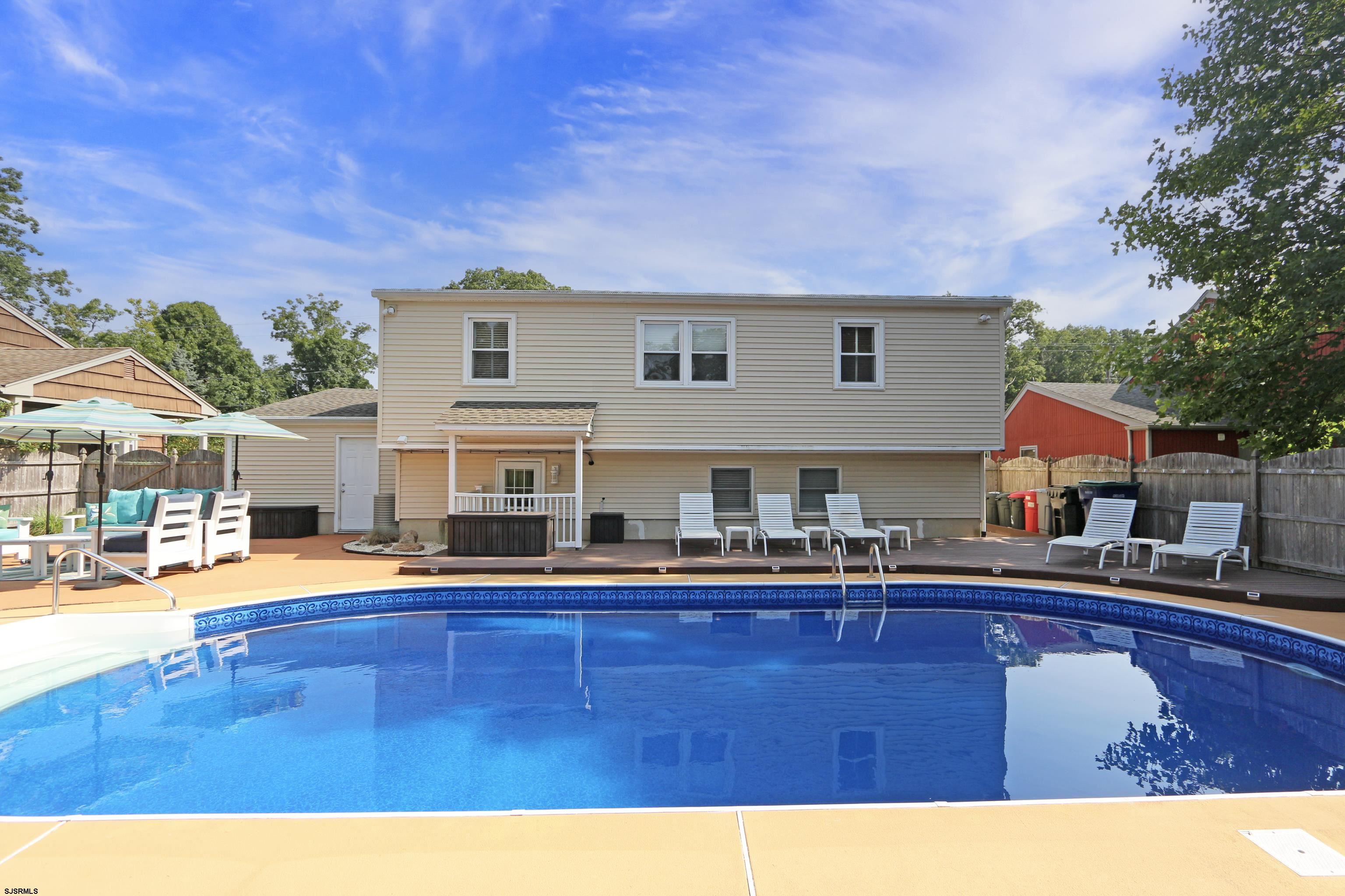 226 Ridgewood Drive Northfield, NJ 08225 - Photo 28 of 41 a house view with outdoor space