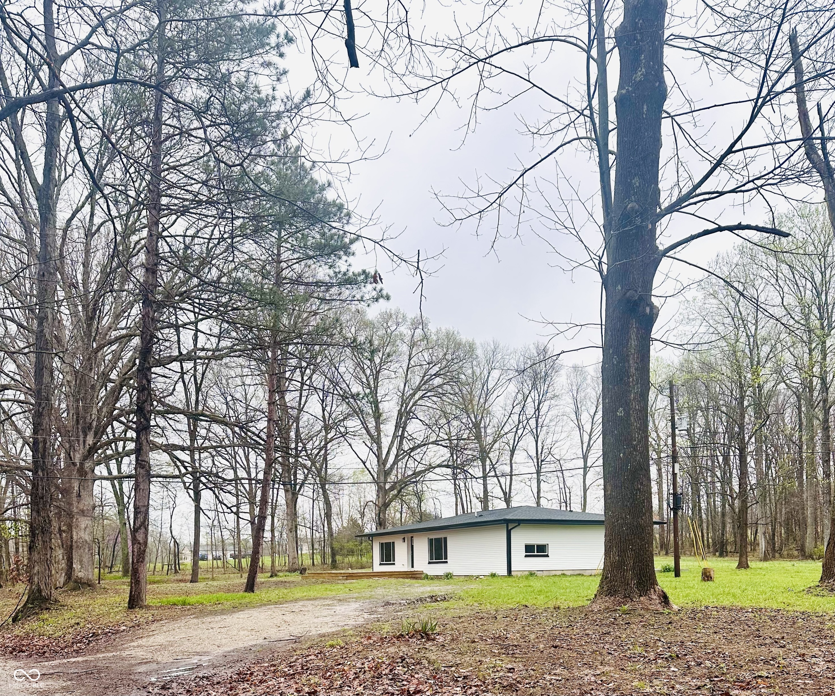 1307 Clark Road Spencer, IN 47460 - Photo 3 of 41