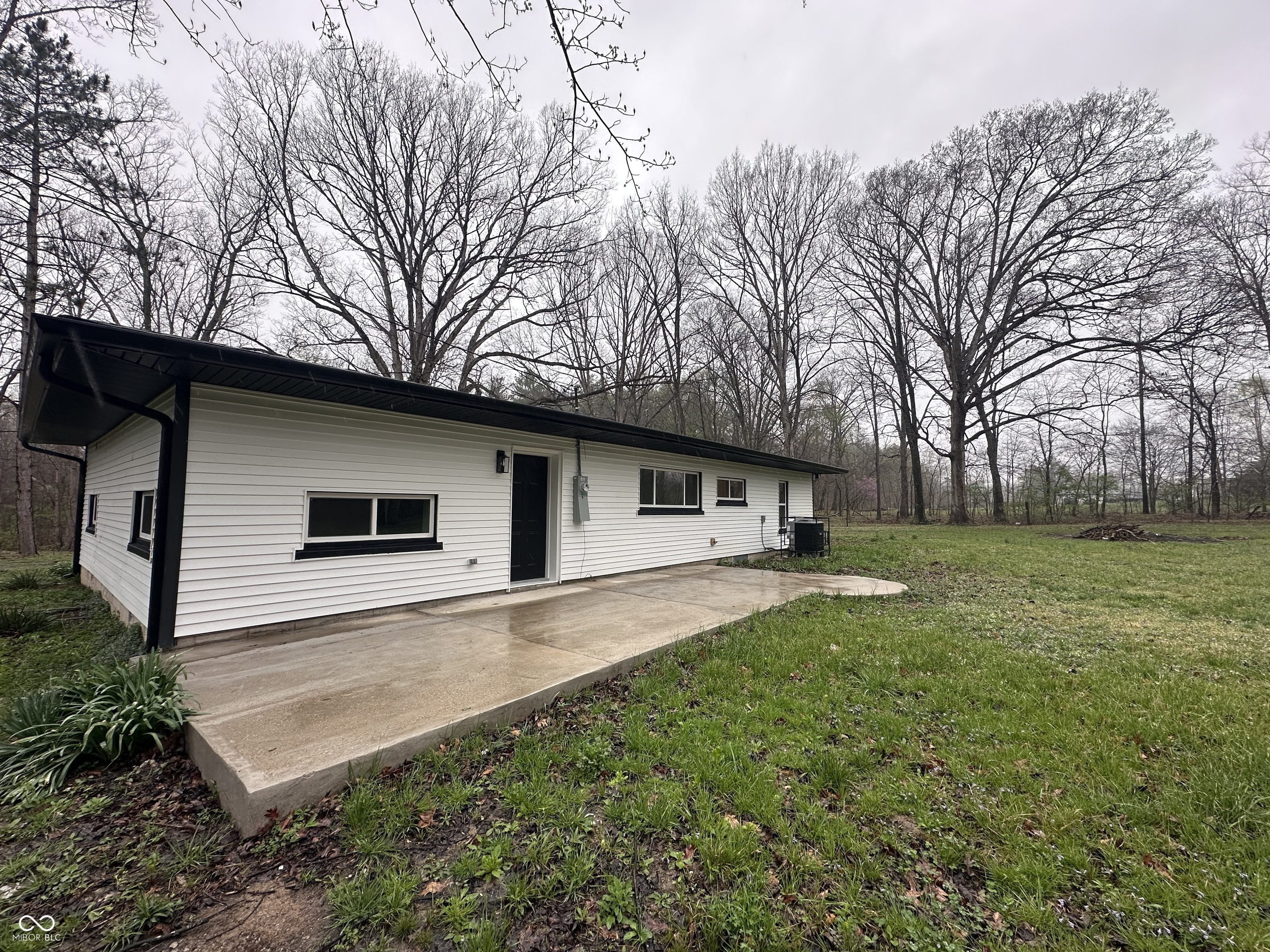 1307 Clark Road Spencer, IN 47460 - Photo 10 of 41