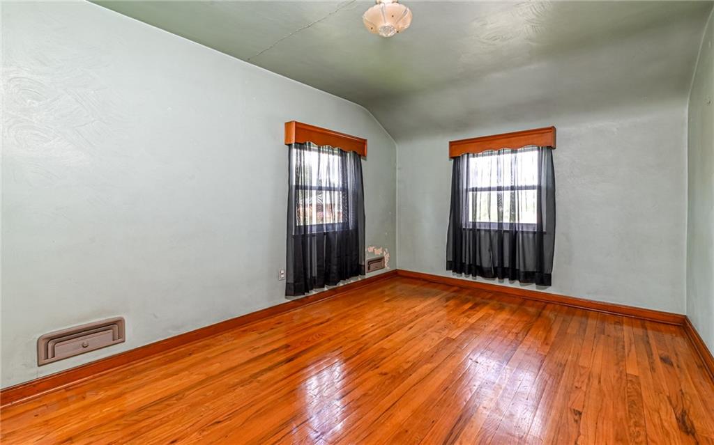 533 Madison Avenue Carnegie, PA 15106 - Photo 21 of 31