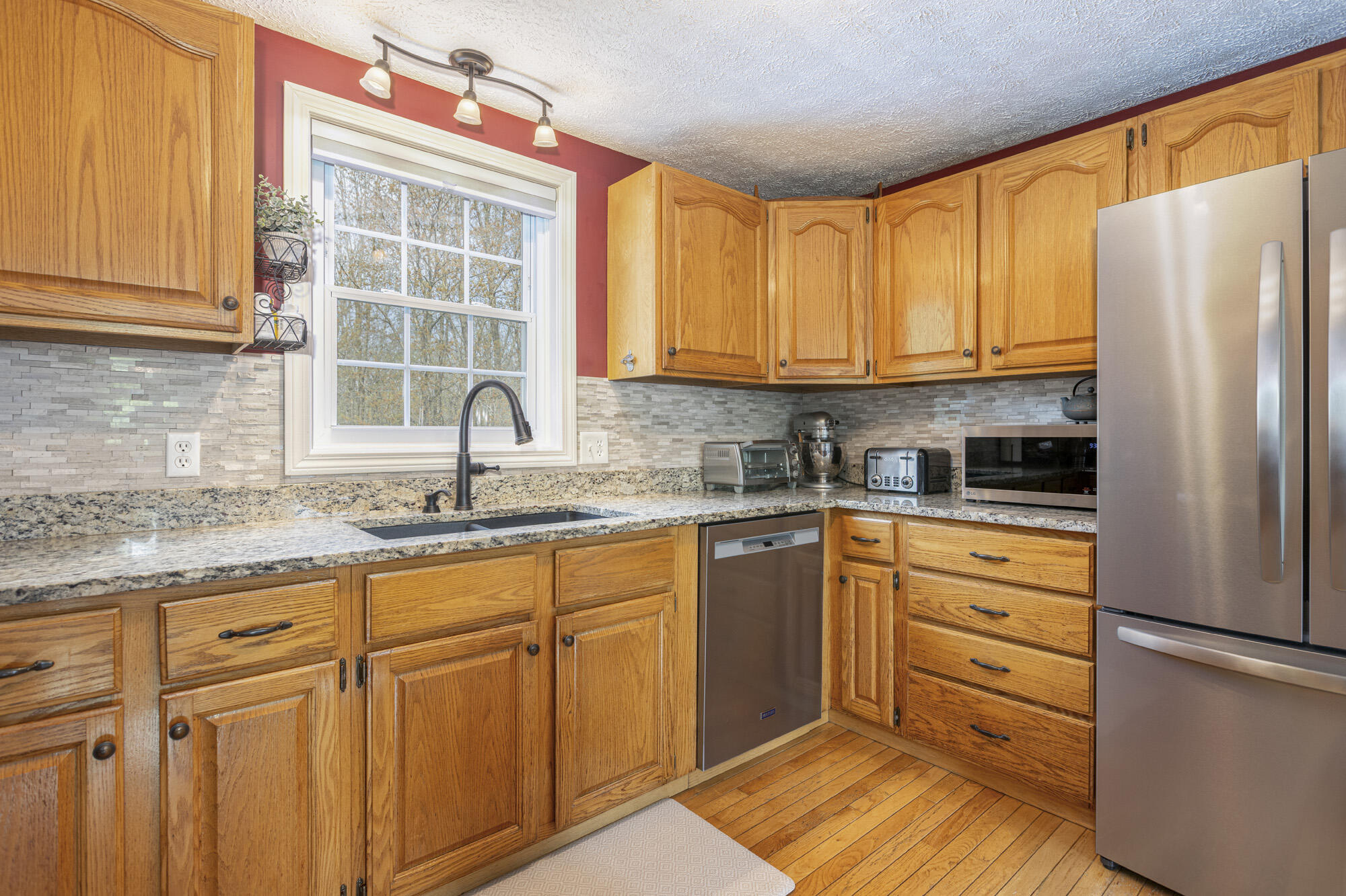 8 Oak Ridge Drive Standish, ME 04084 - Photo 11 of 50 8 Oak Ridge_W5_8