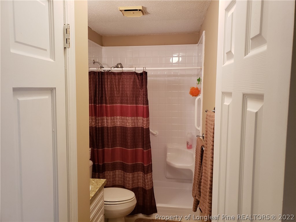 5725 Archer Road Hope Mills, NC 28348 - Photo 7 of 26 Gallery Image 7