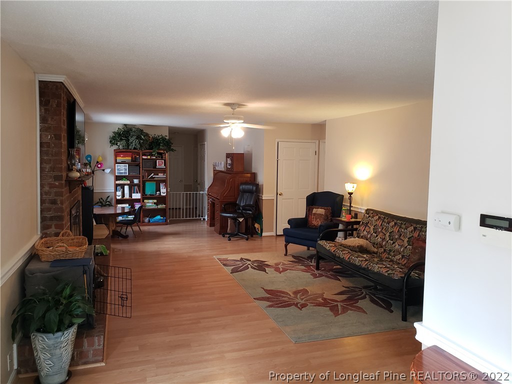 5725 Archer Road Hope Mills, NC 28348 - Photo 9 of 26 Gallery Image 9